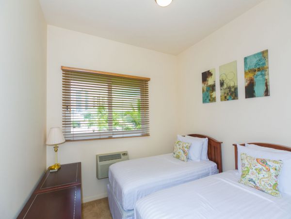Honolulu Diamond Head Kahala Condo 1054750