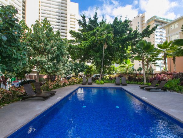 Honolulu Diamond Head Kahala Condo 1054750