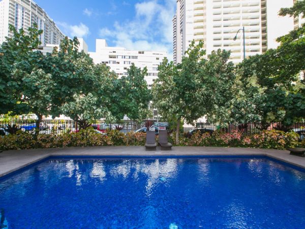 Honolulu Diamond Head Kahala Condo 1054750