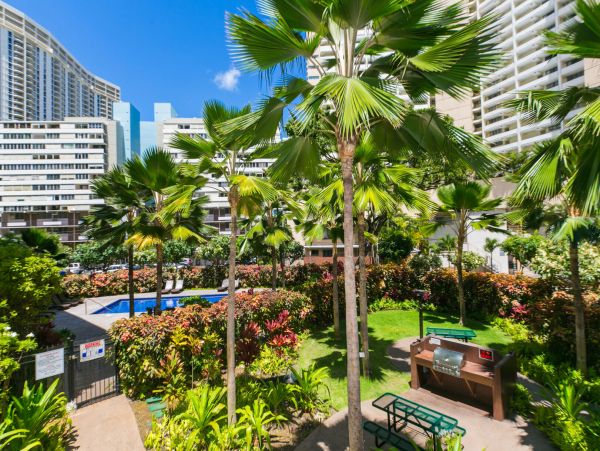 Honolulu Diamond Head Kahala Condo 1054750