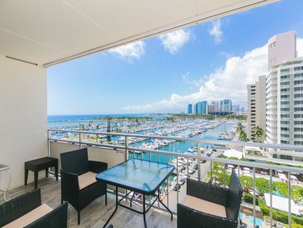Honolulu Diamond Head Kahala Condo 1054752