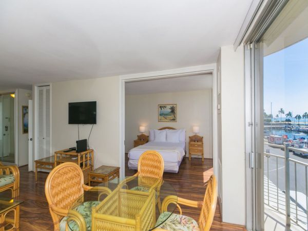 Honolulu Diamond Head Kahala Condo 1054756
