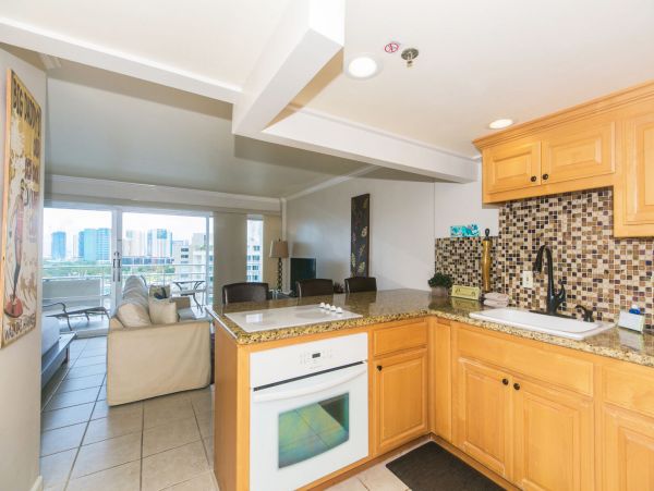 Honolulu Diamond Head Kahala Condo 1054757