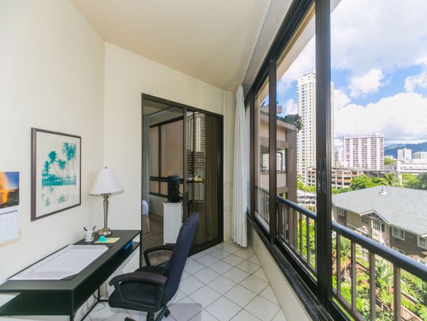 Honolulu Diamond Head Kahala Condo 1054760