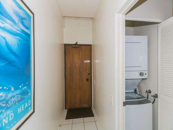 Honolulu Diamond Head Kahala Condo 1054760