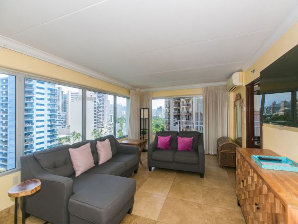 Honolulu Diamond Head Kahala Condo 1054770