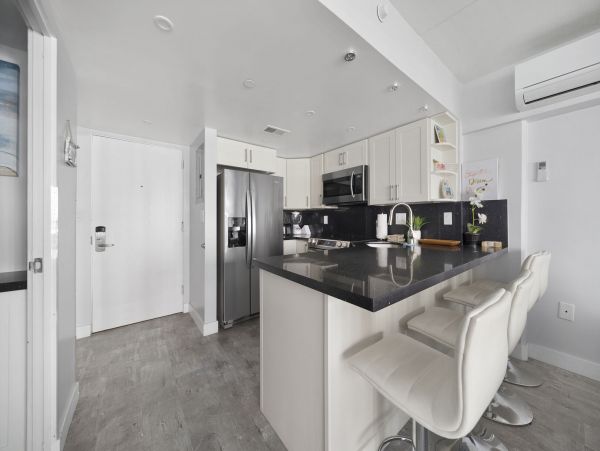 Honolulu Diamond Head Kahala Condo 1054779