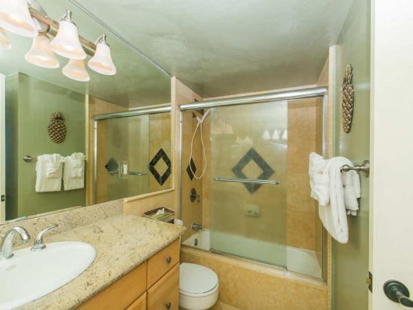 Honolulu Diamond Head Kahala Condo 1054781