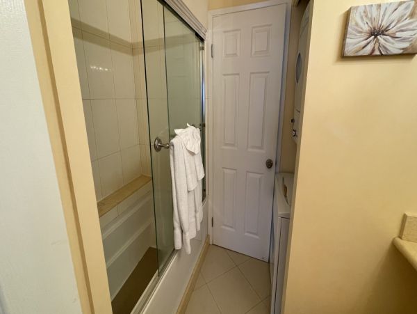 Honolulu Diamond Head Kahala Condo 1054785
