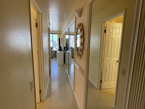 Honolulu Diamond Head Kahala Condo 1054785