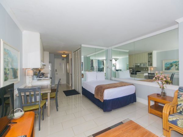 Honolulu Diamond Head Kahala Condo 1054790