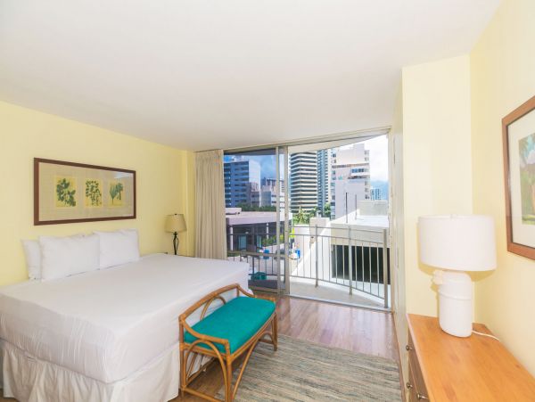 Honolulu Diamond Head Kahala Condo 1054794