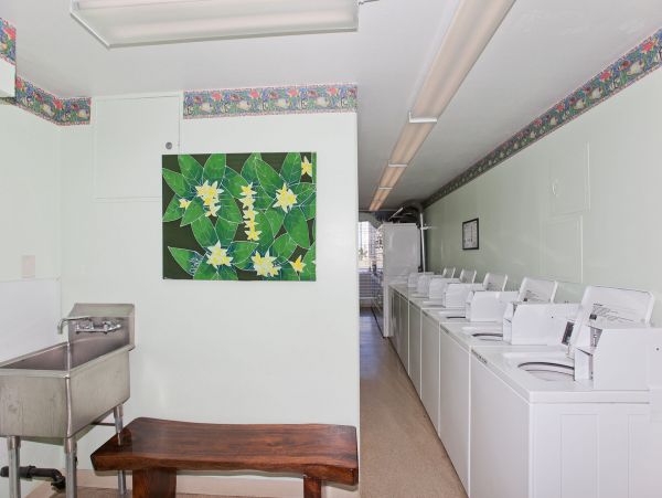 Honolulu Diamond Head Kahala Condo 1054794