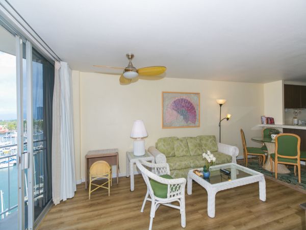 Honolulu Diamond Head Kahala Condo 1054797