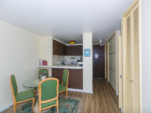 Honolulu Diamond Head Kahala Condo 1054797
