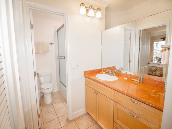 Maui Oceanfront Vacation Rental - Kahana Beachfront Condo with Views