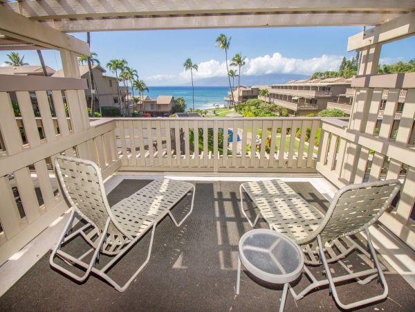Maui Oceanfront Vacation Rental - Kahana Beachfront Condo with Views