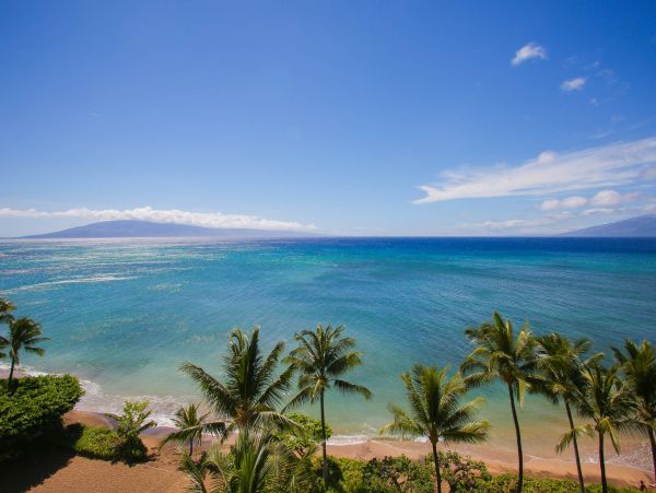 Kahana Oceanfront 3-Bedroom Condo with Stunning Views & Resort Amenities