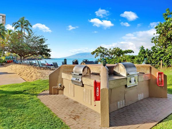 Kahana Oceanfront 3-Bedroom Condo with Stunning Views & Resort Amenities