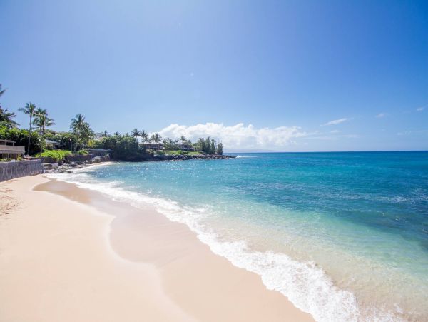 Maui Oceanfront Vacation Rental - Kahana Beachfront Condo with Views