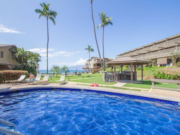 Maui Oceanfront Vacation Rental - Kahana Beachfront Condo with Views