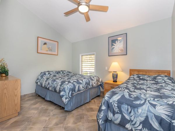 Maui Oceanfront Vacation Rental - Kahana Beachfront Condo with Views