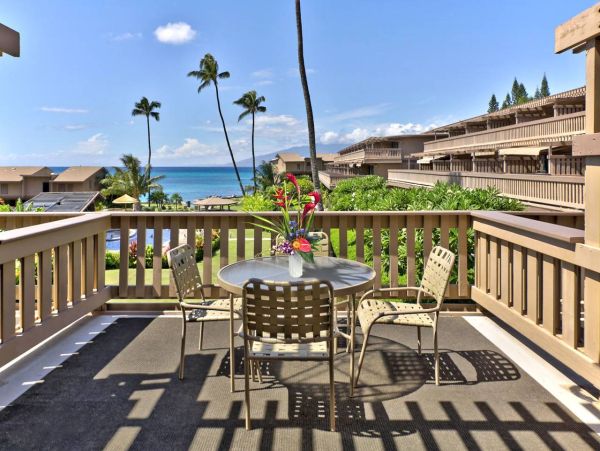 Kahana Maui Vacation Rental Oceanfront 2-Bedroom Condo Near Kapalua