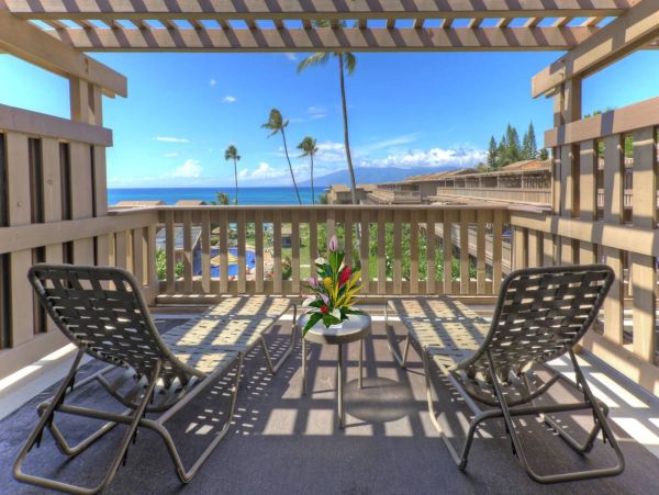 Kahana Maui Vacation Rental Oceanfront 2-Bedroom Condo Near Kapalua