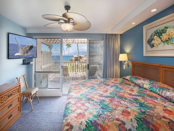 Kahana Maui Vacation Rental Oceanfront 2-Bedroom Condo Near Kapalua