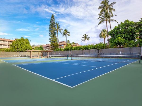 Fantastic Vacation Condo with 2 Bedrooms & Steps from Beach