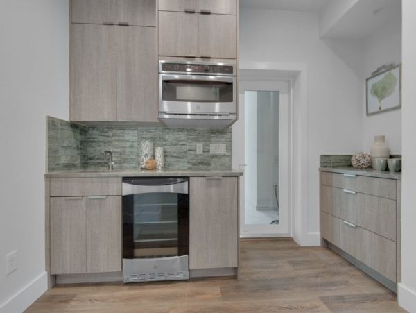 New Arrival Five Bedroom Vacation Rental Pensacola Beach