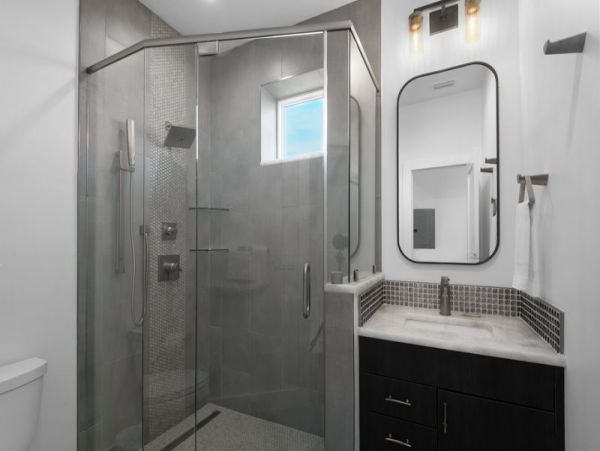 New Arrival Five Bedroom Vacation Rental Pensacola Beach