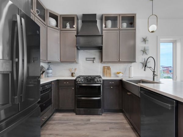 New Arrival Five Bedroom Vacation Rental Pensacola Beach