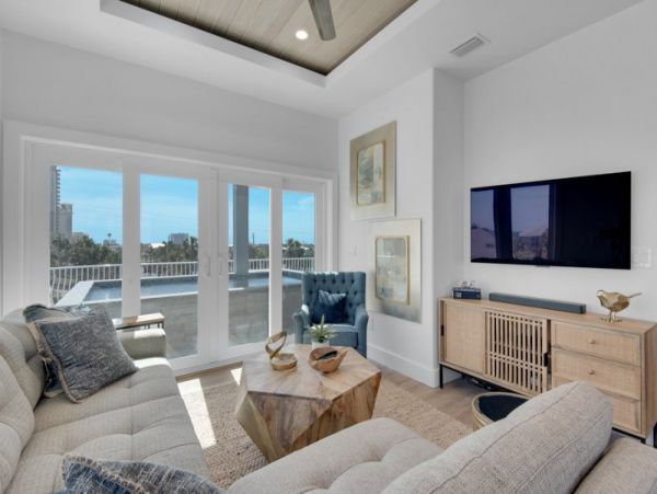 New Arrival Five Bedroom Vacation Rental Pensacola Beach - additional view, photo 5