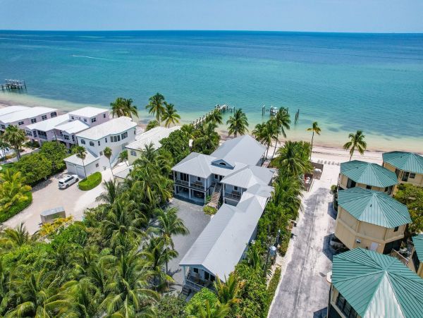 Marathon Beach Oceanfront Vacation Rental | Luxury 6-Bedroom Estate with Dock Beachfront