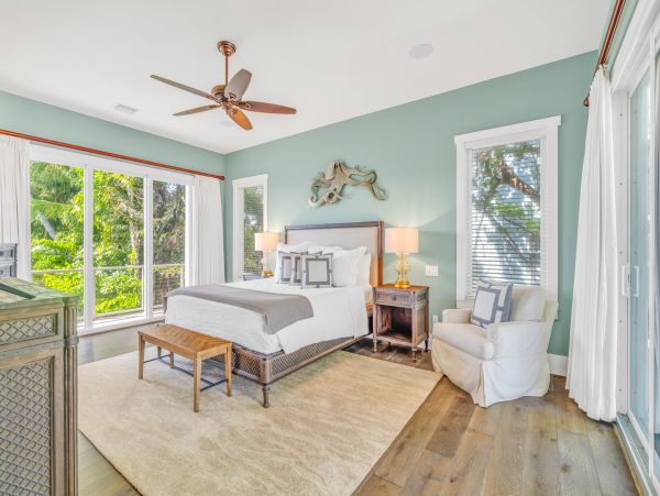 Marathon Beach Oceanfront Vacation Rental | Luxury 6-Bedroom Estate with Dock Beachfront