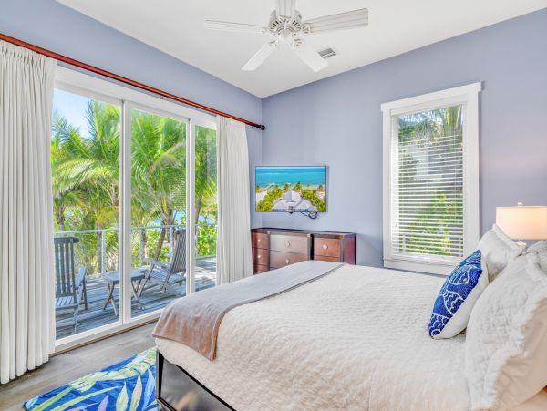 Marathon Beach Oceanfront Vacation Rental | Luxury 6-Bedroom Estate with Dock Beachfront