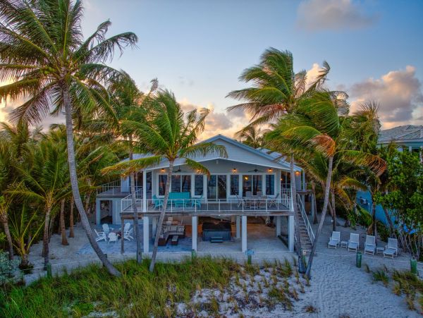 Marathon Beach Oceanfront Vacation Rental | Luxury 6-Bedroom Estate with Dock Beachfront