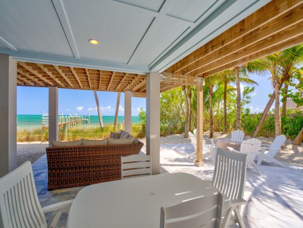 Marathon Beach Oceanfront Vacation Rental | Luxury 6-Bedroom Estate with Dock Beachfront
