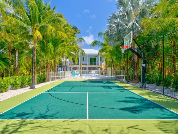 Marathon Beach Oceanfront Vacation Rental | Luxury 6-Bedroom Estate with Dock Beachfront