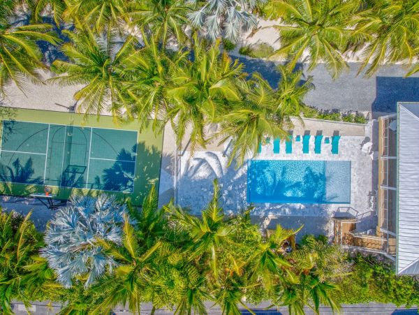 Marathon Beach Oceanfront Vacation Rental | Luxury 6-Bedroom Estate with Dock Beachfront