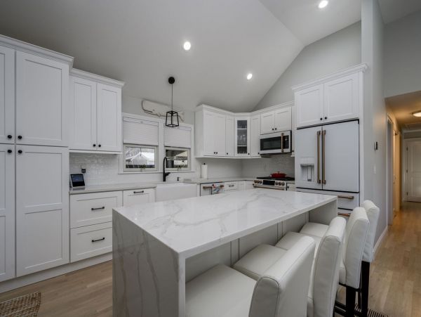 Hyannis Vacation Home Three Bedroom + Loft