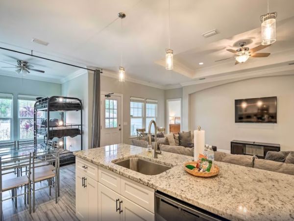 Panama City Vacation Home Three bedroom Walk to Beach