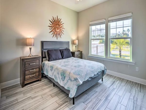 Panama City Vacation Home Three bedroom Walk to Beach