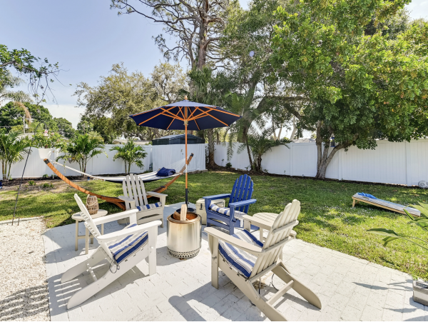 A Truly Lovely Sarasota Vacation Pool Home
