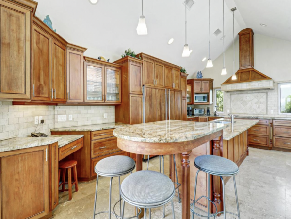 Hilton Head Home 1055008