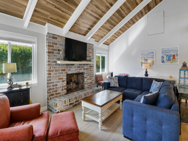 Spacious 4 Bedroom Vacation Rental in Hilton Head Sleeps 10