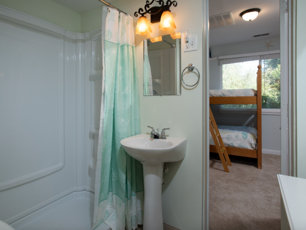 Spacious 4 Bedroom Vacation Rental in Hilton Head Sleeps 10