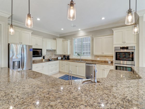 Hilton Head Eight Bedroom Beachfront Vacation Rental Home