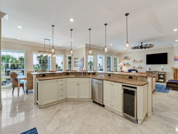 Hilton Head Eight Bedroom Beachfront Vacation Rental Home